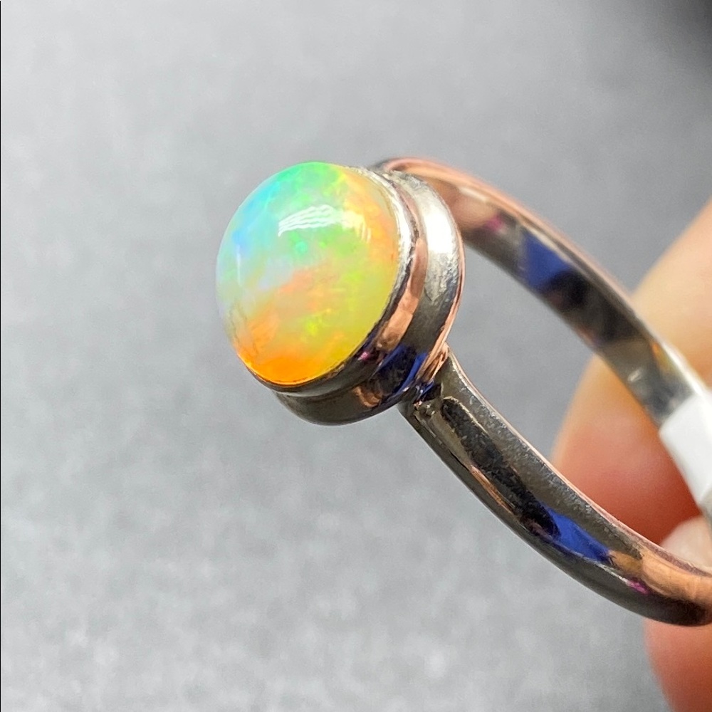 Ethiopian Opal Ring Size 10 in Solid Sterling Silver 925 - Picture 8 of 9